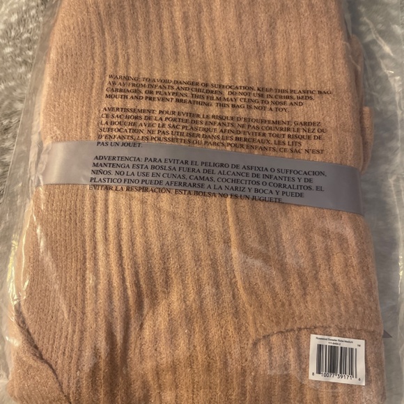 BNIP Saranoni Ribbed Featherlite Luxury Robe Size M - Picture 4 of 4